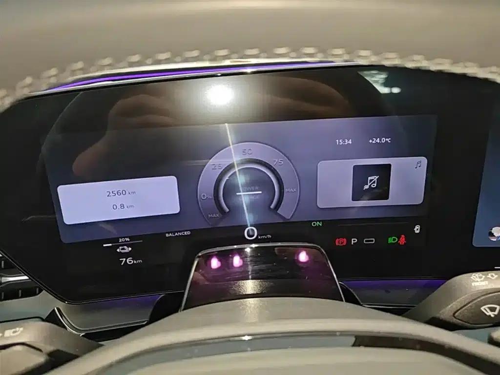 Audi Q6L e-tron 2026 First Edition — миниатюра 12