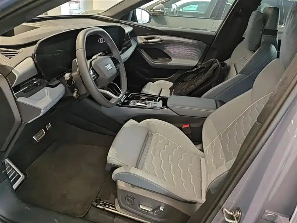 Audi Q6L e-tron 2026 First Edition — миниатюра 15