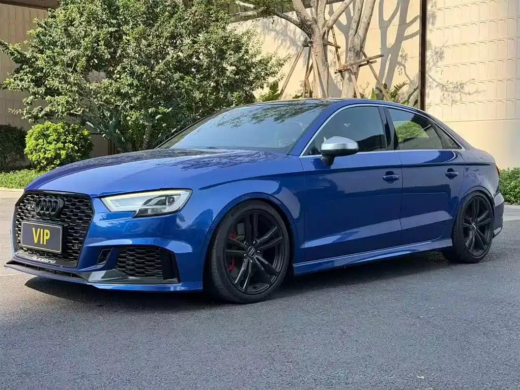 Audi S3 2017 Model S3 2.0T Limousine — миниатюра 1
