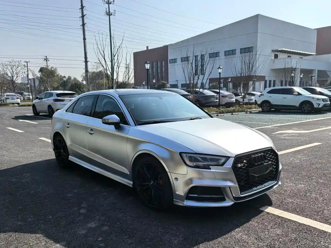 Audi S3 2017 Facelift S3 2.0T Limousine — миниатюра 3