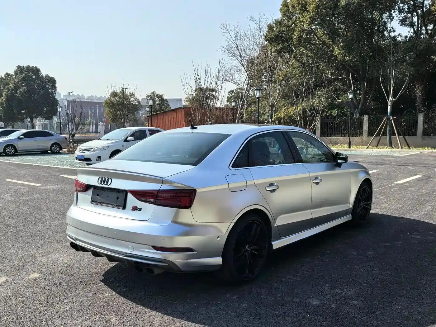 Audi S3 2017 Facelift S3 2.0T Limousine — миниатюра 7