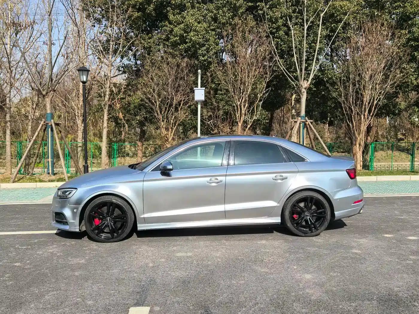 Audi S3 2017 Facelift S3 2.0T Limousine — миниатюра 10
