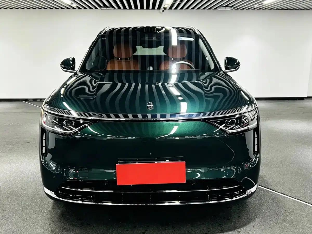 Wenjie M8 2025 Range Extended Ultra Edition 53.4kWh 6-Seat Version (192-line LiDAR) — миниатюра 2