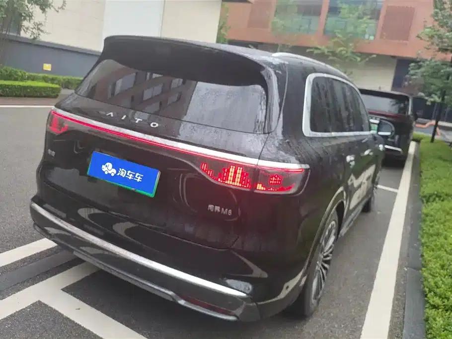 Wenjie M8 2025 Extended Range Ultra Edition 53.4kWh 5-Seat Version (192-line LiDAR) — миниатюра 3
