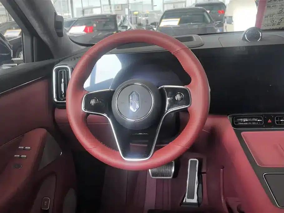 Wenjie M8 2025 Ultra Extended Range Edition (53.4kWh, 6-seater, 192-line LiDAR) — миниатюра 15