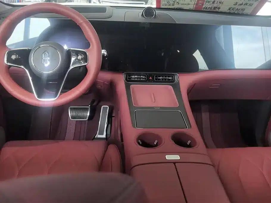 Wenjie M8 2025 Ultra Extended Range Edition (53.4kWh, 6-seater, 192-line LiDAR) — миниатюра 16