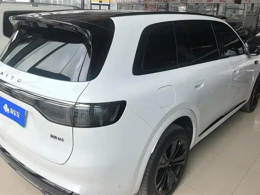 Wenjie M8 2025 Ultra Extended Range Edition (53.4kWh, 6-seater, 192-line LiDAR) — миниатюра 3