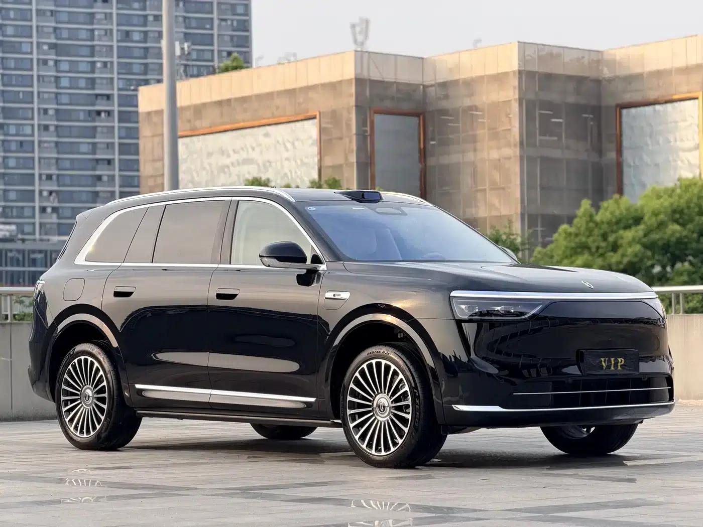 Wenjie M8 2025 Range Extended Ultra Edition 53.4kWh 6-Seat Version (192-line LiDAR) — миниатюра 8