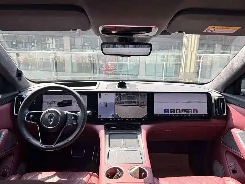 Wenjie M8 2025 Extended Range Ultra Edition 53.4kWh 5-Seat Version (192-line LiDAR) — миниатюра 5