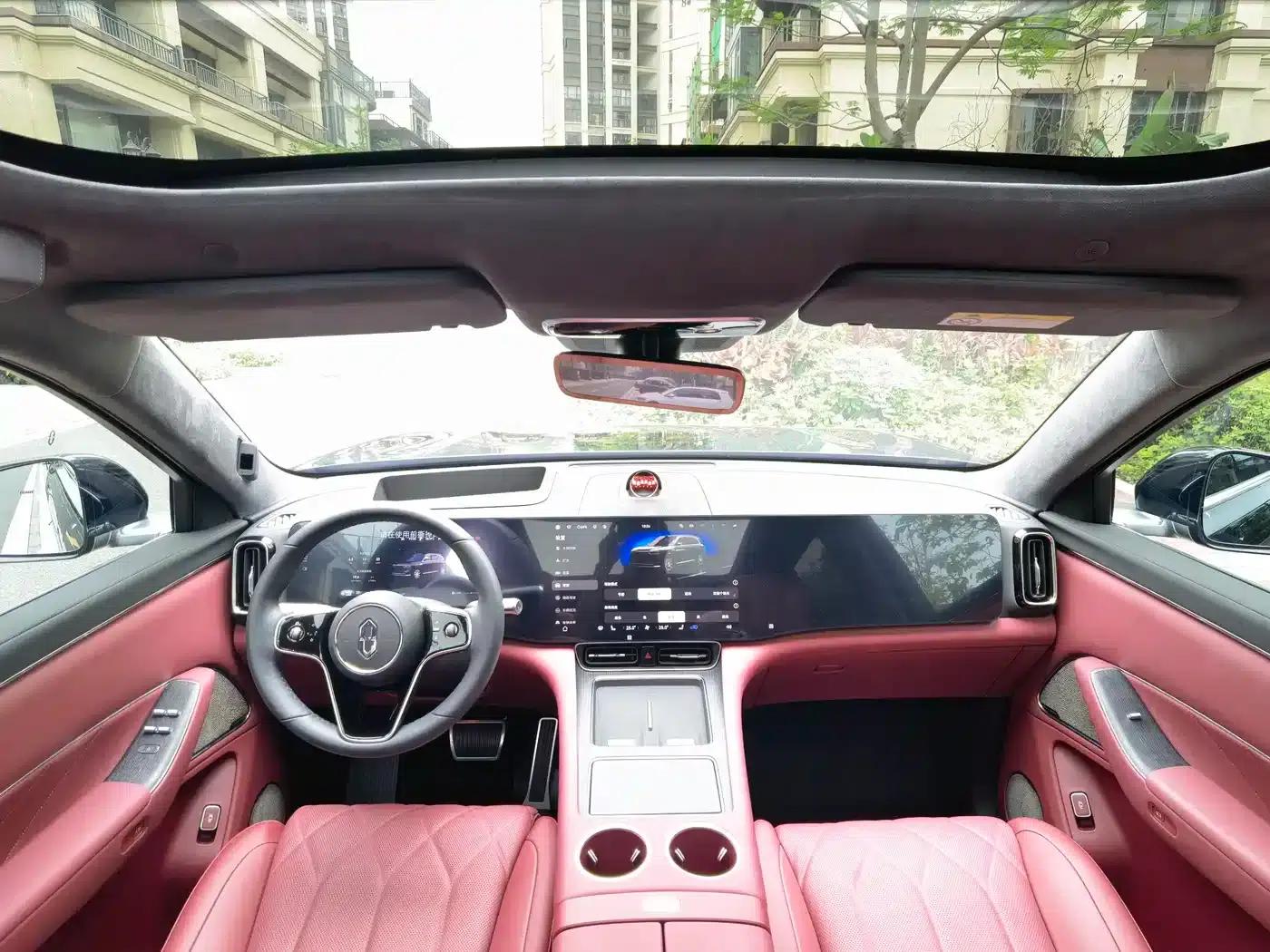 Wenjie M8 2025 Extended Range Max+ Version (53.4kWh, 6-seater, 192-line LiDAR) — миниатюра 16