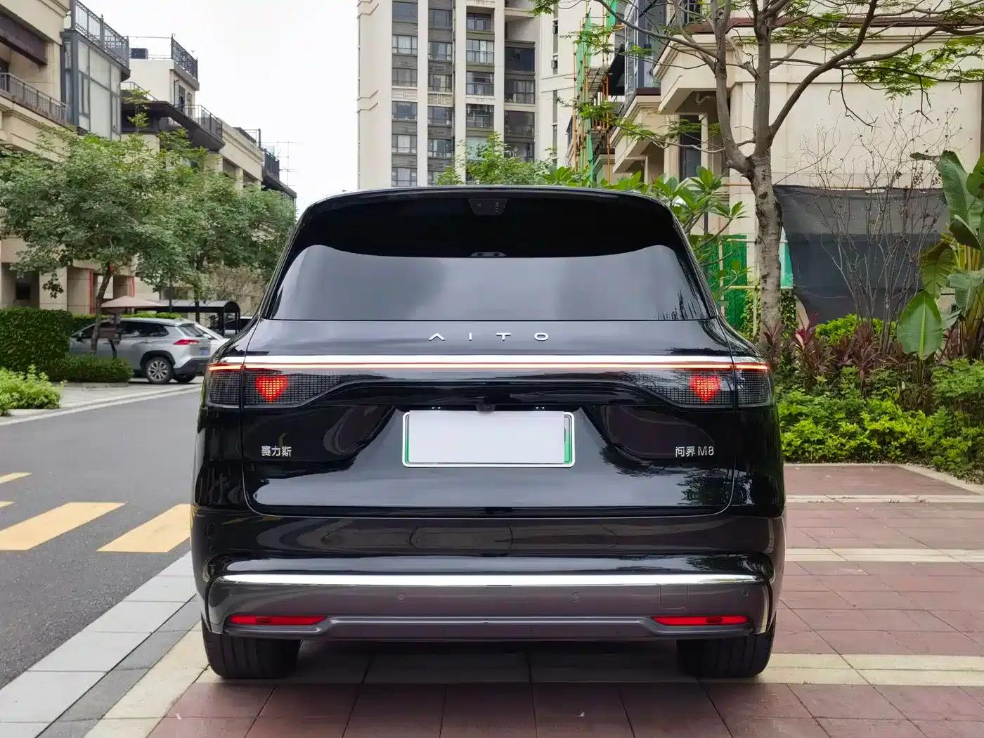 Wenjie M8 2025 Extended Range Max+ Version (53.4kWh, 6-seater, 192-line LiDAR) — миниатюра 5