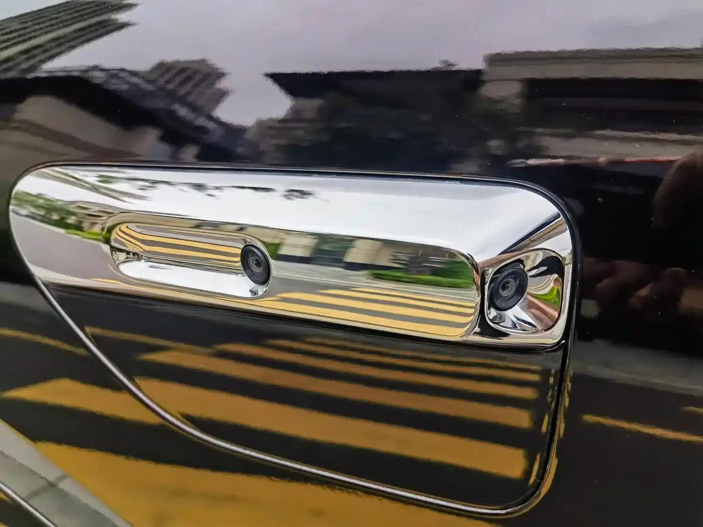Wenjie M8 2025 Extended Range Max+ Version (53.4kWh, 6-seater, 192-line LiDAR) — миниатюра 8