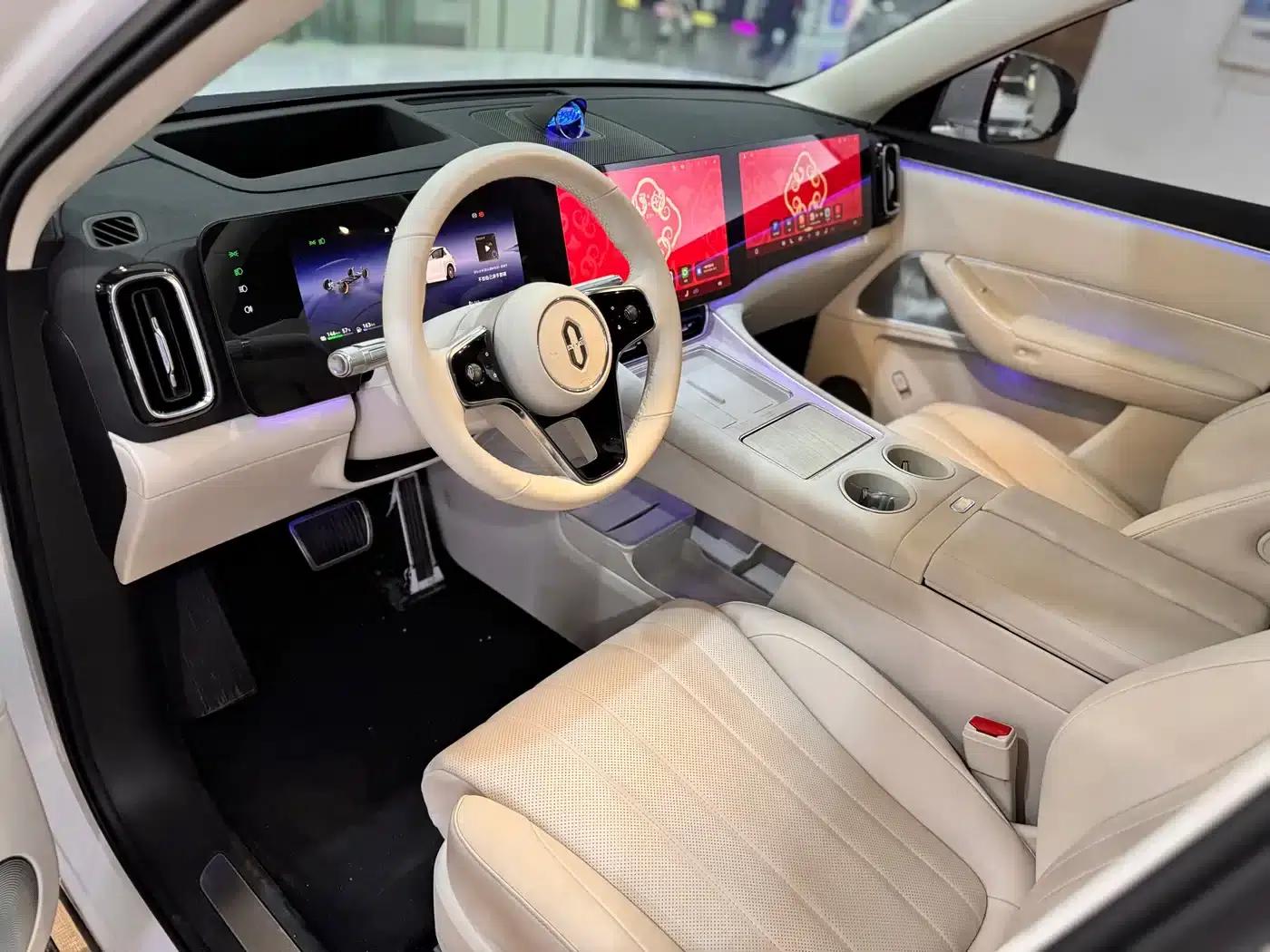Wenjie M8 2025 Extended Range Max+ Version (53.4kWh, 5-seater, 192-line LiDAR) — миниатюра 8