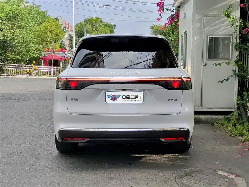 Wenjie M8 2025 Range Extended Ultra Edition 53.4kWh 6-Seat Version (192-line LiDAR) — миниатюра 5