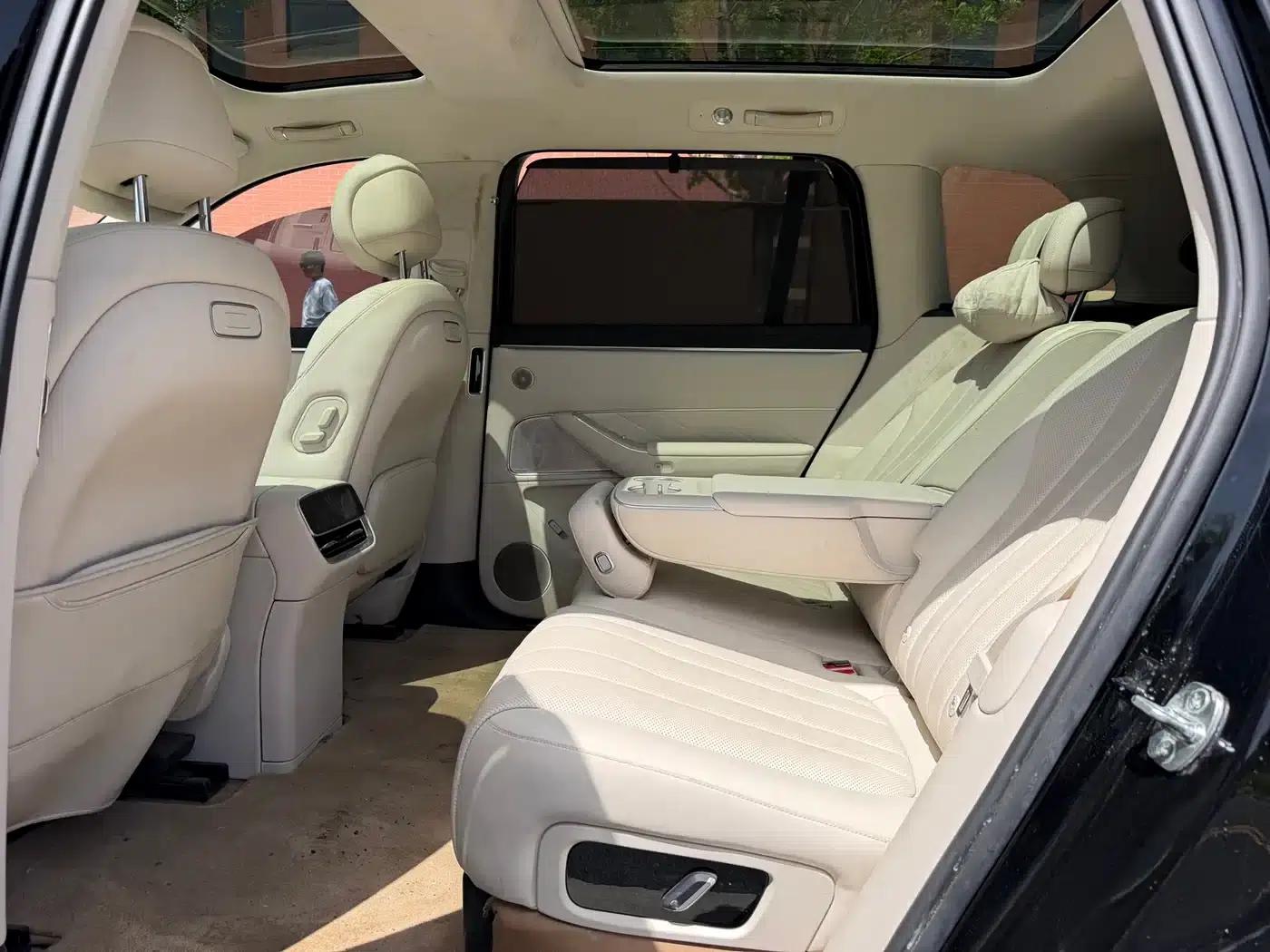 Wenjie M8 2025 Extended Range Max+ Version (53.4kWh, 5-seater, 192-line LiDAR) — миниатюра 8