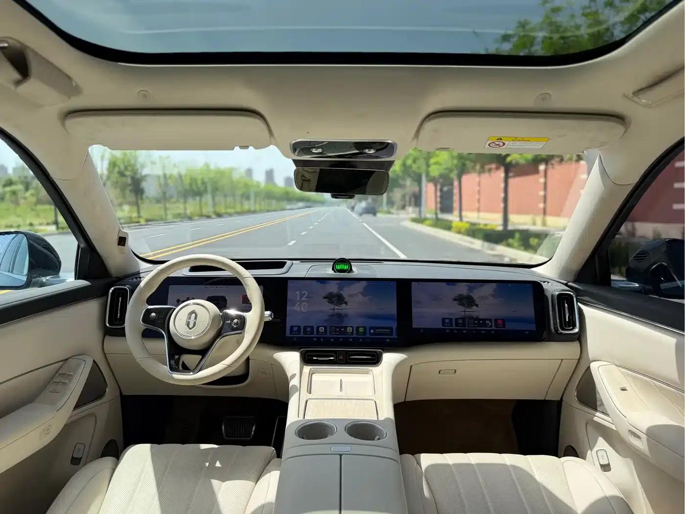 Wenjie M8 2025 Extended Range Max+ Version (53.4kWh, 5-seater, 192-line LiDAR) — миниатюра 9
