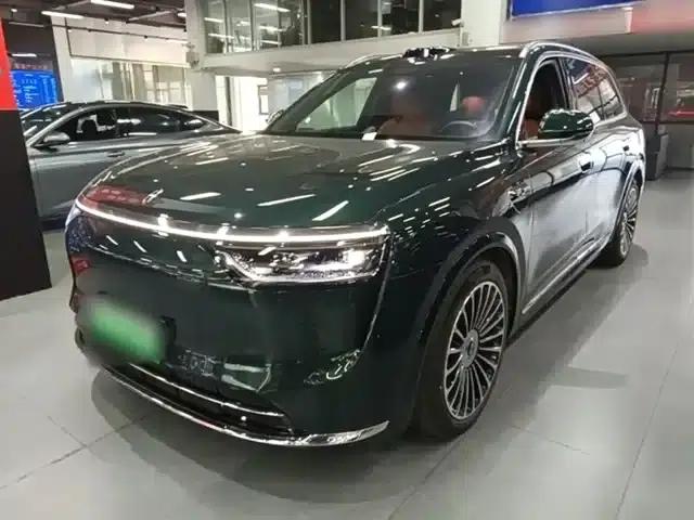 Wenjie M8 2025 Range Extended Ultra Edition 53.4kWh 6-Seat Version (192-line LiDAR)