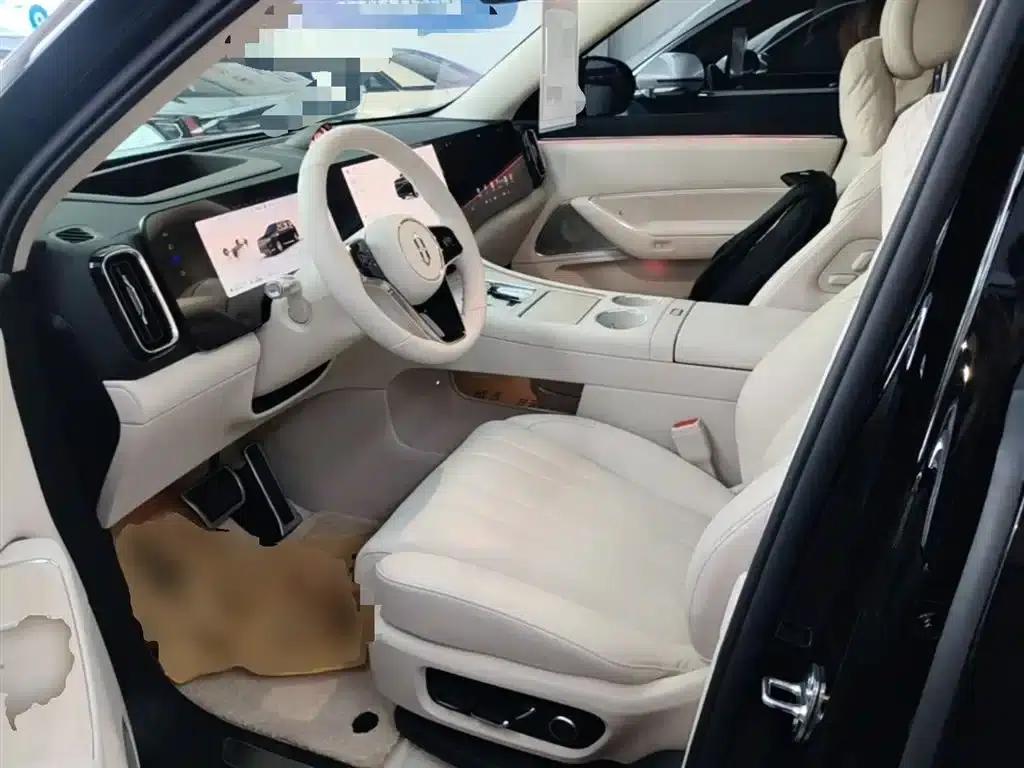 Wenjie M8 2025 Extended Range Max Edition 37kWh 6-Seater (192-line LiDAR) — миниатюра 15