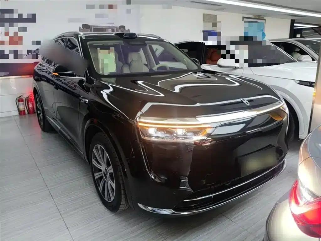 Wenjie M8 2025 Extended Range Max Edition 37kWh 6-Seater (192-line LiDAR) — миниатюра 4