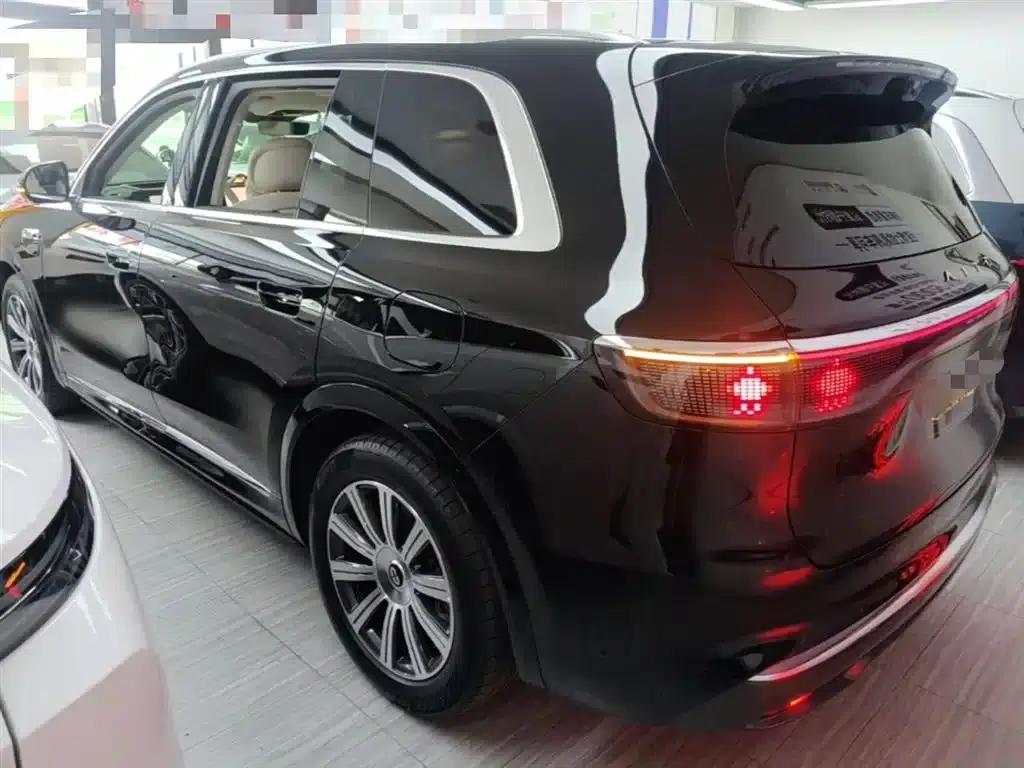 Wenjie M8 2025 Extended Range Max Edition 37kWh 6-Seater (192-line LiDAR) — миниатюра 5