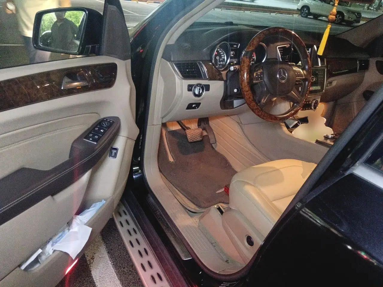 Mercedes-Benz M-Class 2014 ML 400 4MATIC Dynamic Model — миниатюра 17