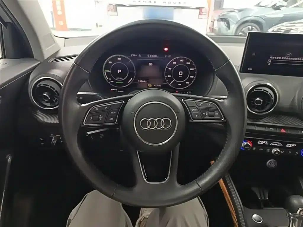 2019 Audi Q2L e-tron Pure Electric Smart Edition — миниатюра 11