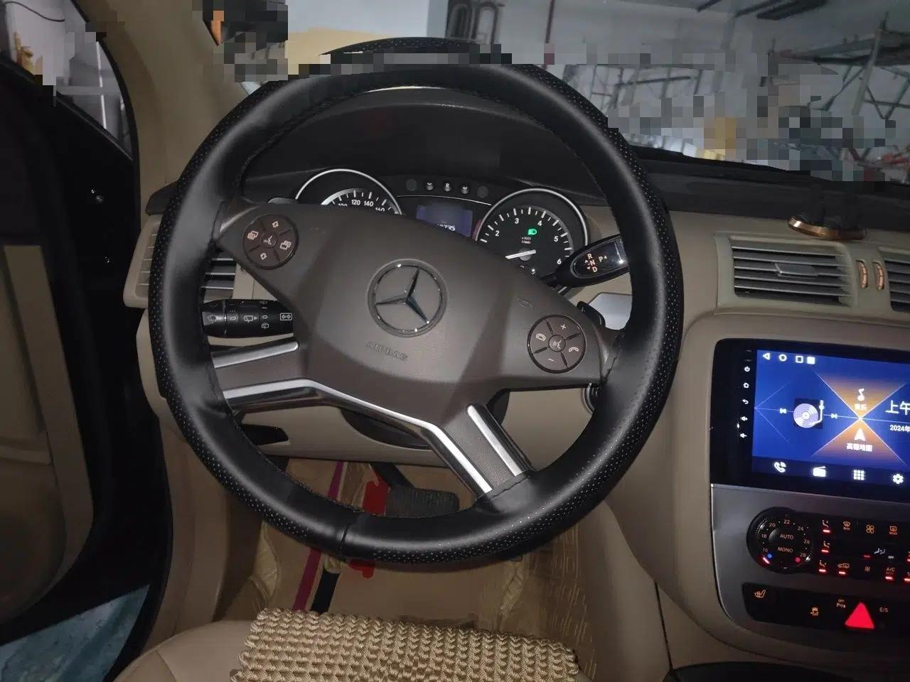 Mercedes-Benz R-Class 2011 R 300 L Business Model — миниатюра 11