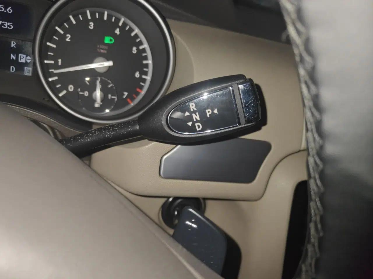 Mercedes-Benz R-Class 2011 R 300 L Business Model — миниатюра 15
