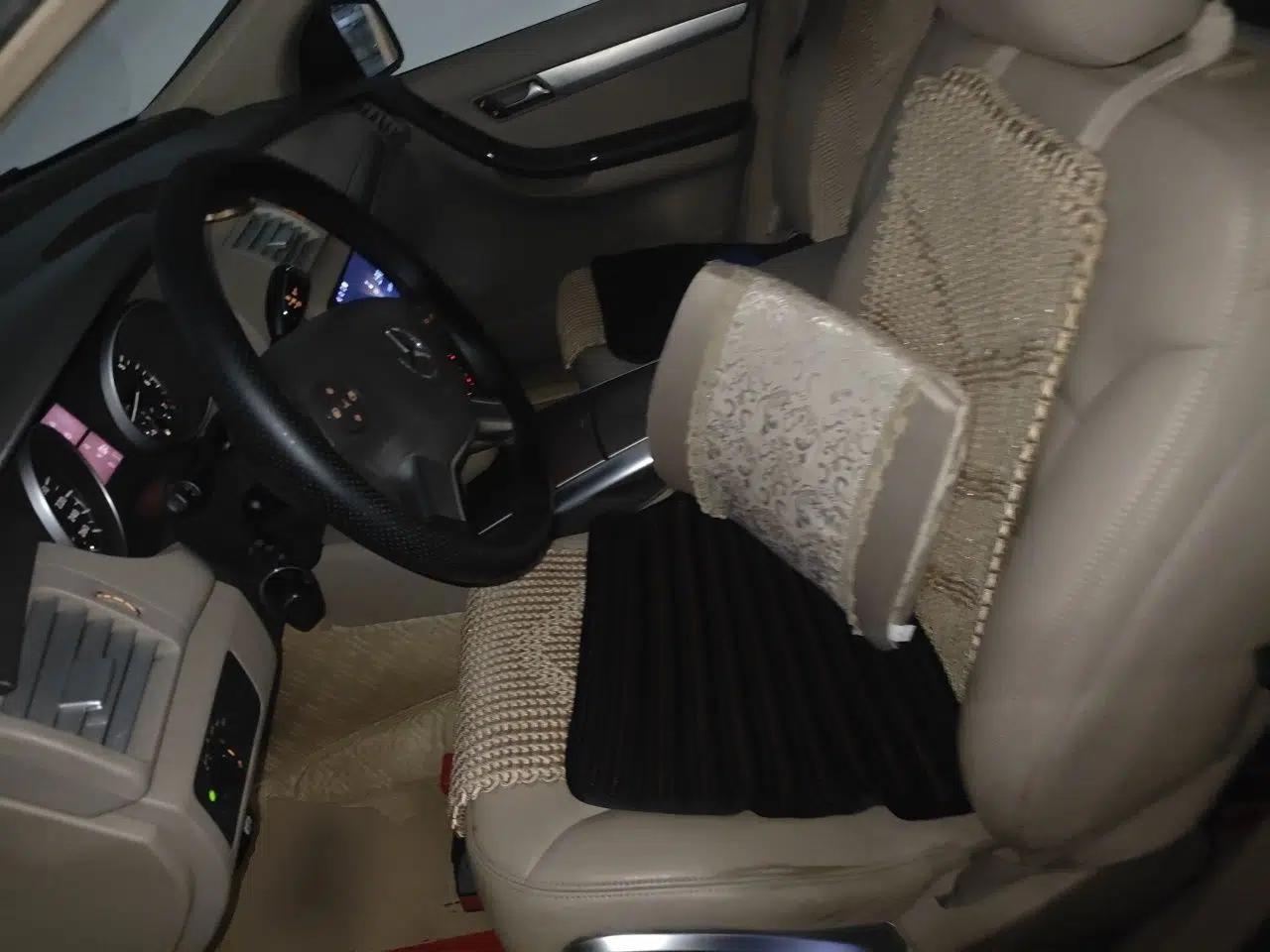 Mercedes-Benz R-Class 2011 R 300 L Business Model — миниатюра 16