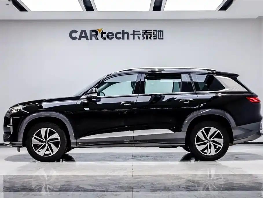 Audi Q6 2024 40 TFSI quattro Cloud View Edition, Feathered Forest Package, 7-seater — миниатюра 17