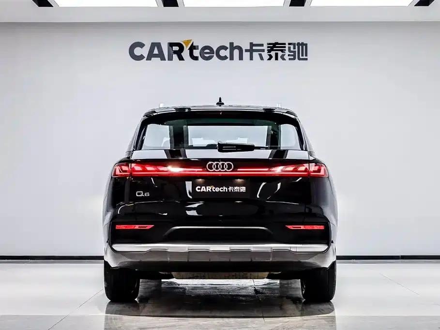 Audi Q6 2024 40 TFSI quattro Cloud View Edition, Feathered Forest Package, 7-seater — миниатюра 30