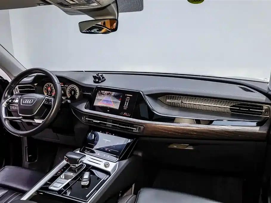 Audi Q6 2024 40 TFSI quattro Cloud View Edition, Feathered Forest Package, 7-seater — миниатюра 26