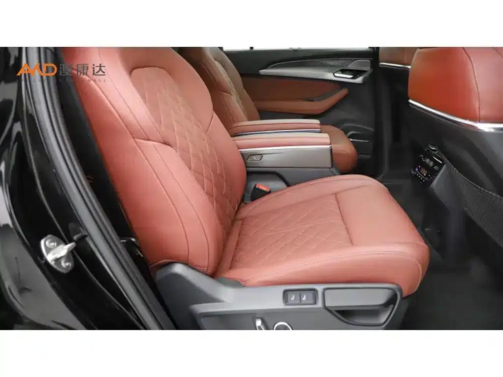 Audi Q6/2.0T/2024/45 TFSI quattro Black Knight Edition 6-seater — миниатюра 8