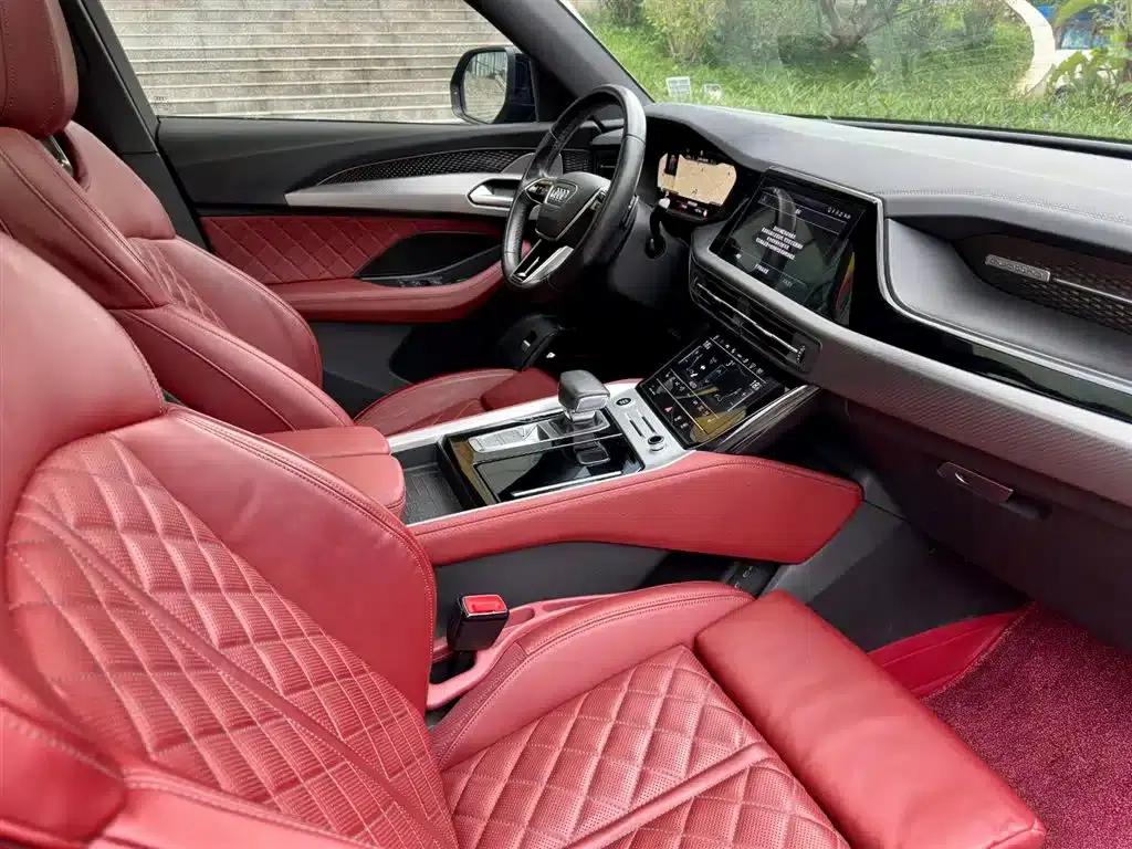 Audi Q6 2024 45 TFSI quattro Black Edition 7-seater — миниатюра 12