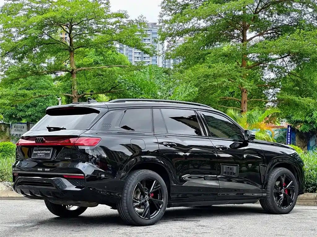 Audi Q6 2024 45 TFSI quattro Black Edition 7-seater — миниатюра 8
