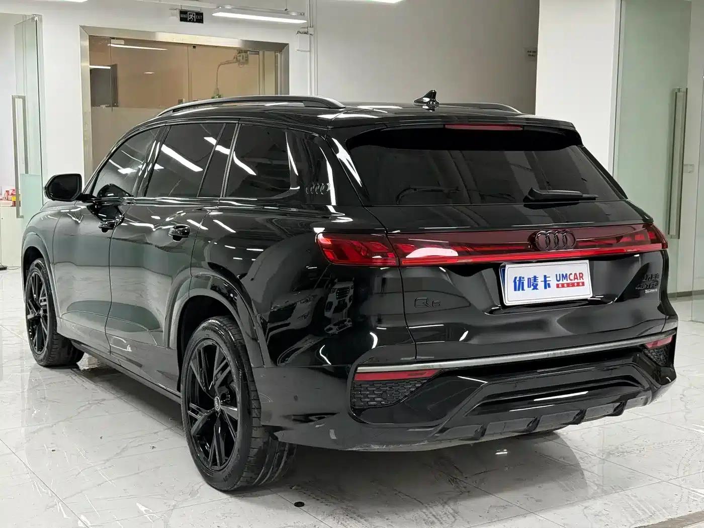 Audi Q6 2024 45 TFSI quattro Black Edition 6-seater — миниатюра 4