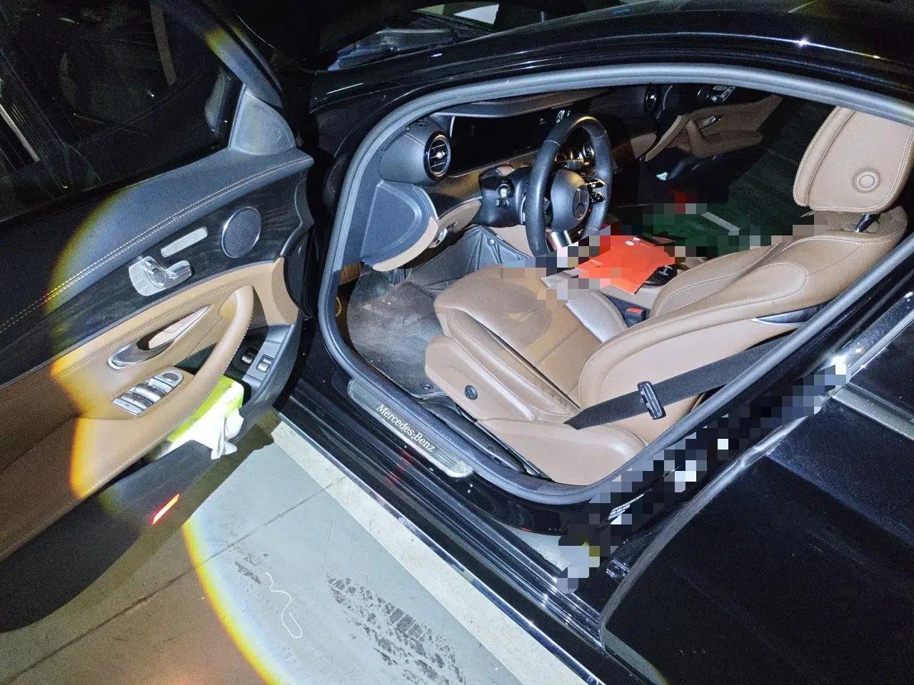 Mercedes-Benz E-Class New Energy 2023 E 350 e L Plug-in Hybrid Sports Sedan — миниатюра 17