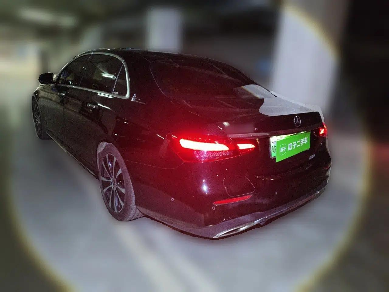 Mercedes-Benz E-Class New Energy 2023 E 350 e L Plug-in Hybrid Sports Sedan — миниатюра 4