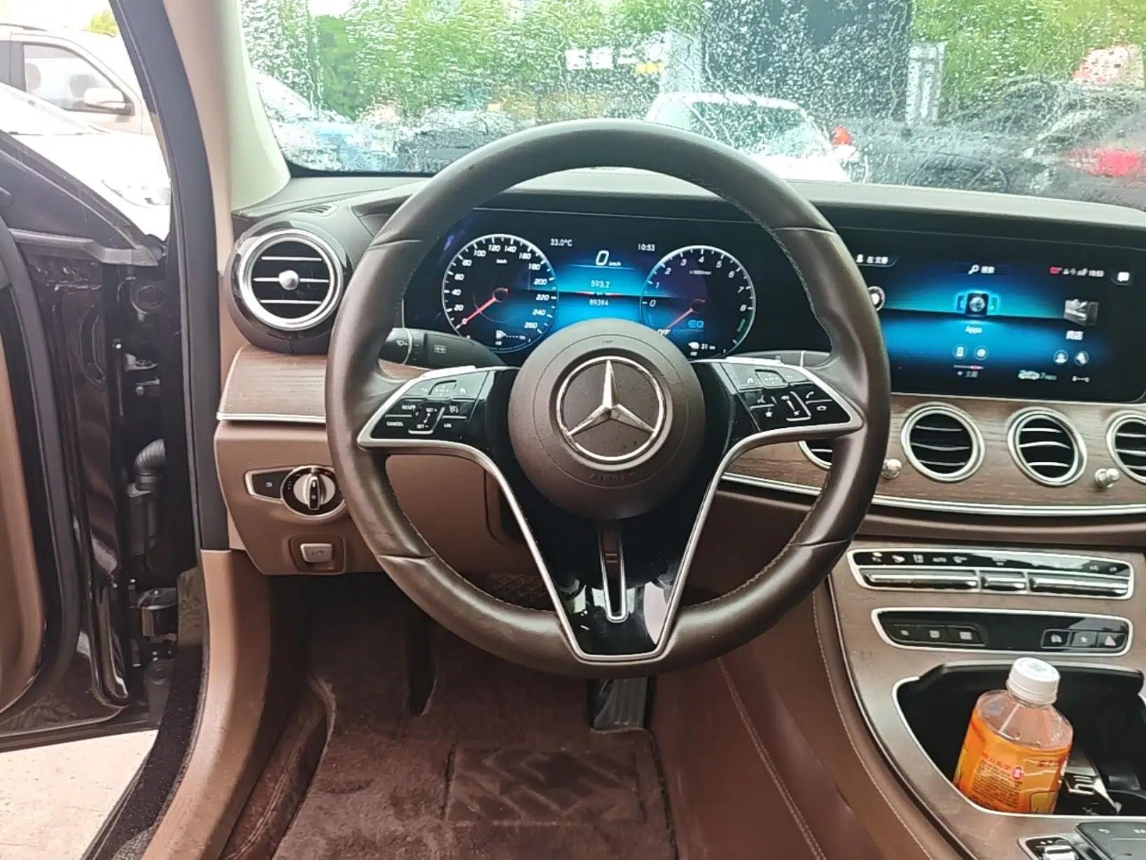 Mercedes-Benz E-Class New Energy 2023 E 350 e L Plug-in Hybrid Sedan — миниатюра 14