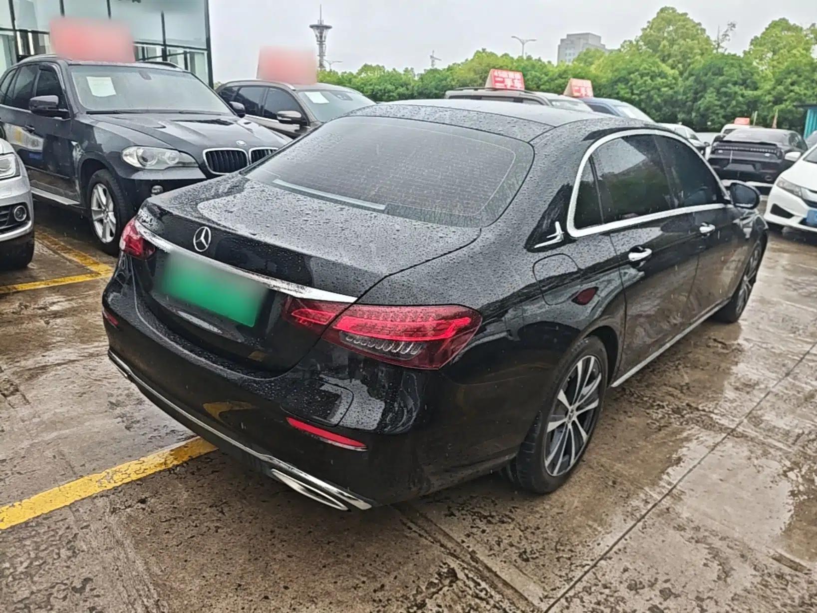 Mercedes-Benz E-Class New Energy 2023 E 350 e L Plug-in Hybrid Sedan — миниатюра 6