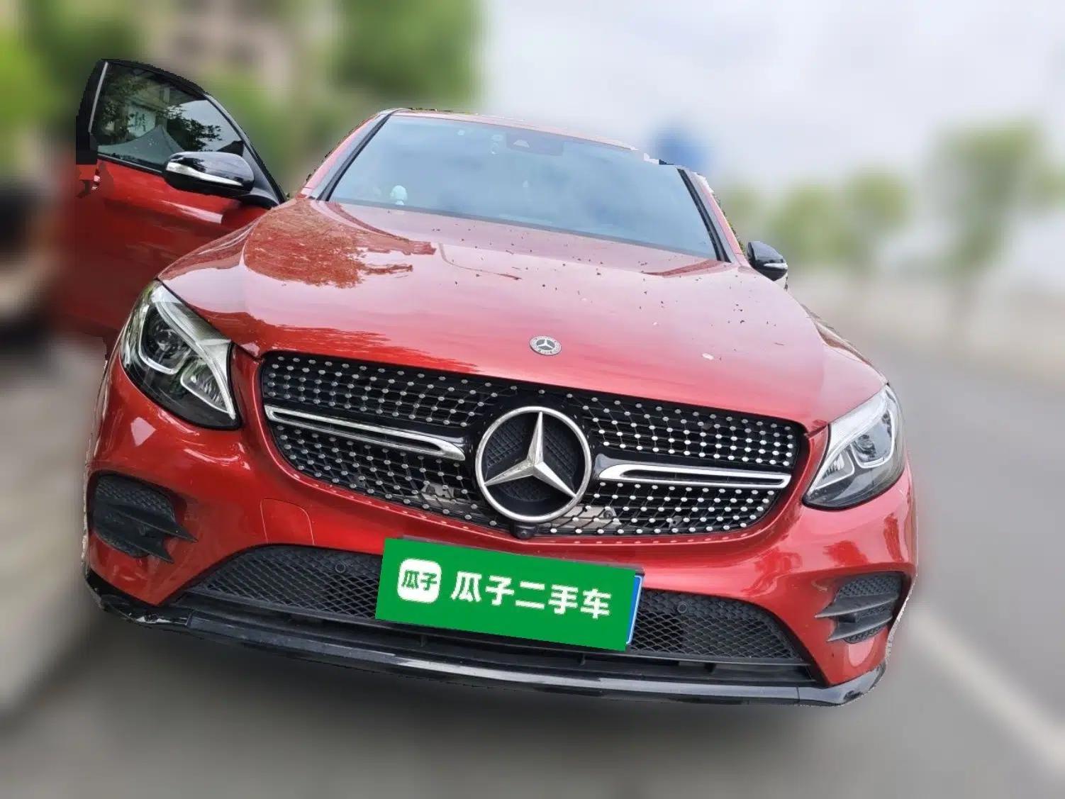 Mercedes-Benz GLC Coupe 2019 Facelift GLC 260 4MATIC Coupe SUV — миниатюра 2