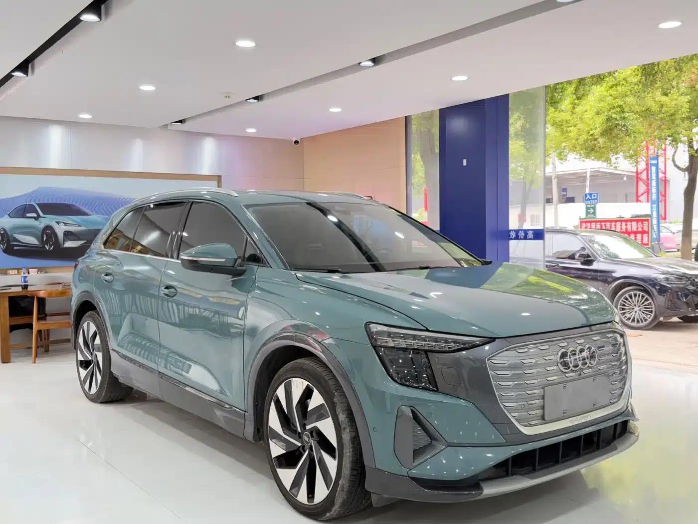 Audi Q5 e-tron 2023 50 e-tron quattro Glory Edition - Premium Outfit — миниатюра 3