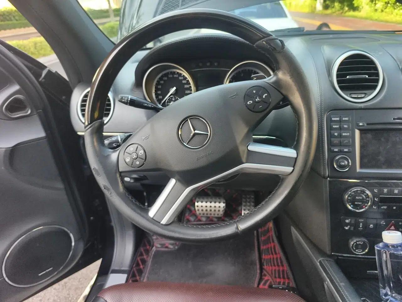 Mercedes-Benz GL-Class 2011 GL 450 Prestige Grand Edition — миниатюра 11