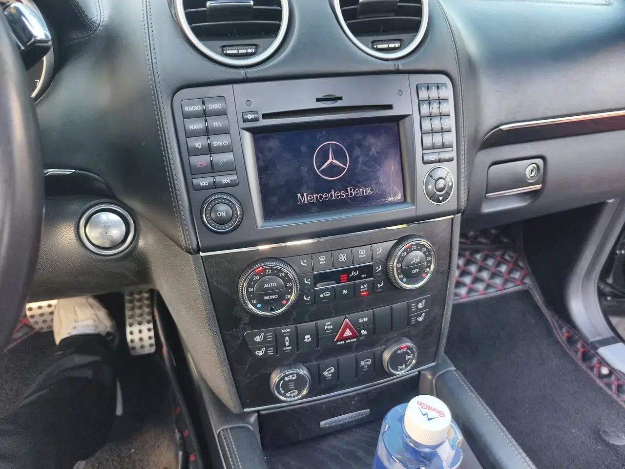 Mercedes-Benz GL-Class 2011 GL 450 Prestige Grand Edition — миниатюра 14