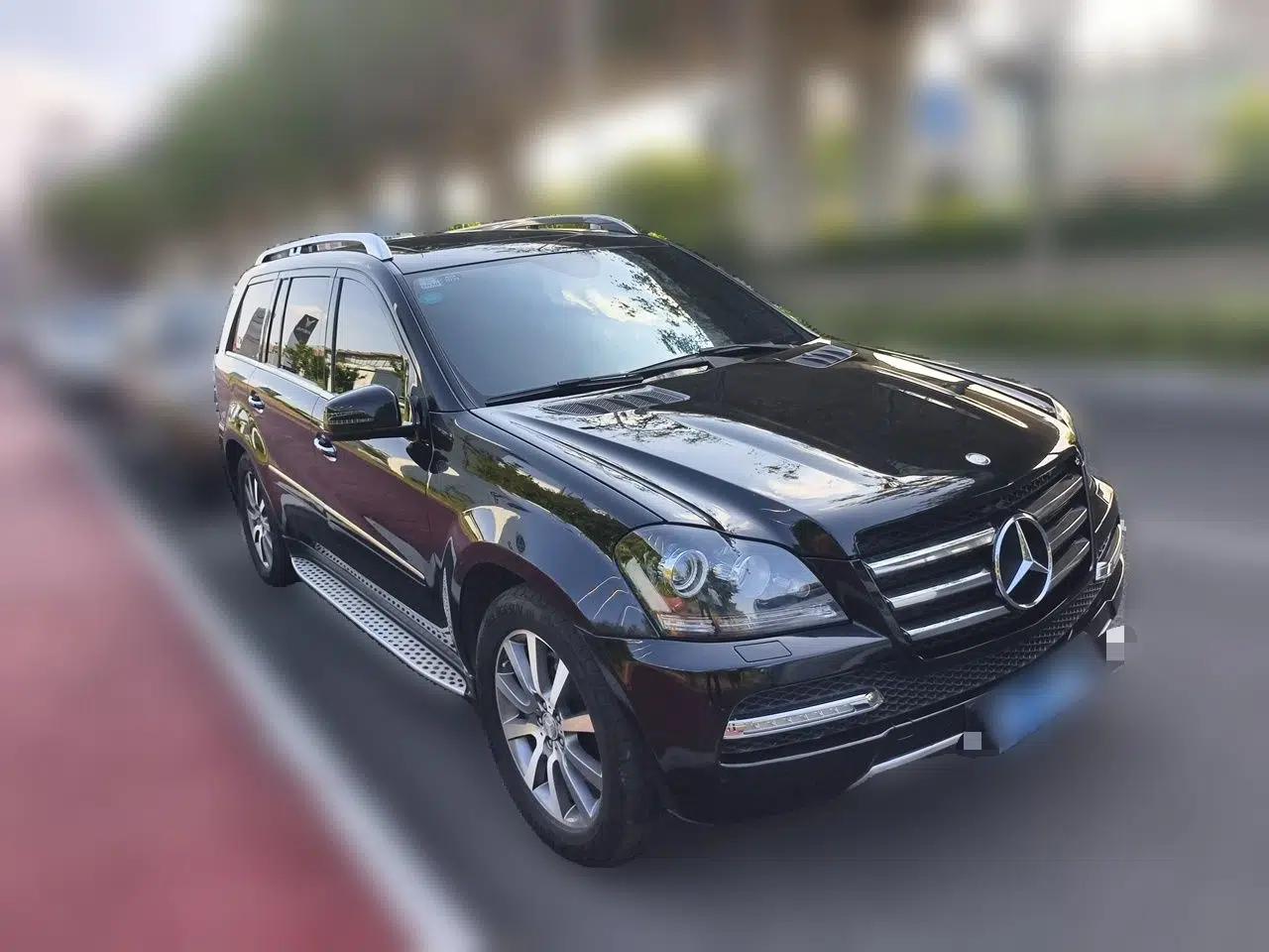 Mercedes-Benz GL-Class 2011 GL 450 Prestige Grand Edition — миниатюра 3