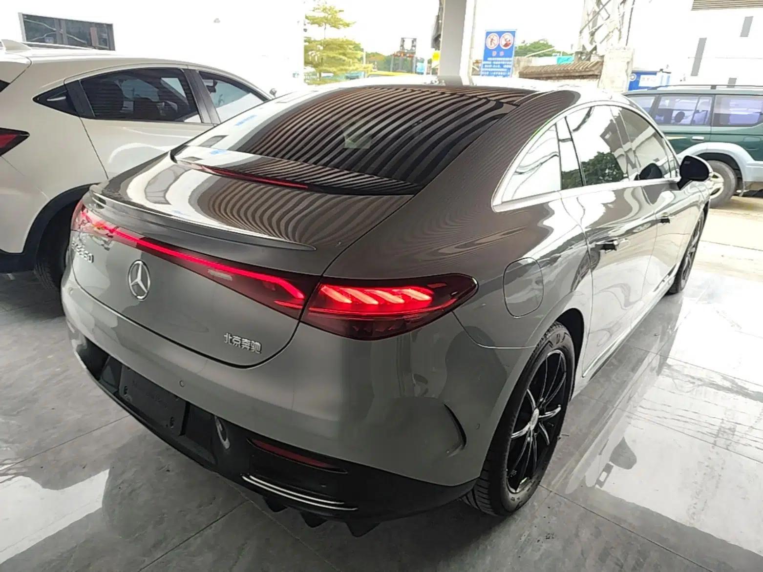 Mercedes-Benz EQE 2022 350 Pioneer Edition — миниатюра 6