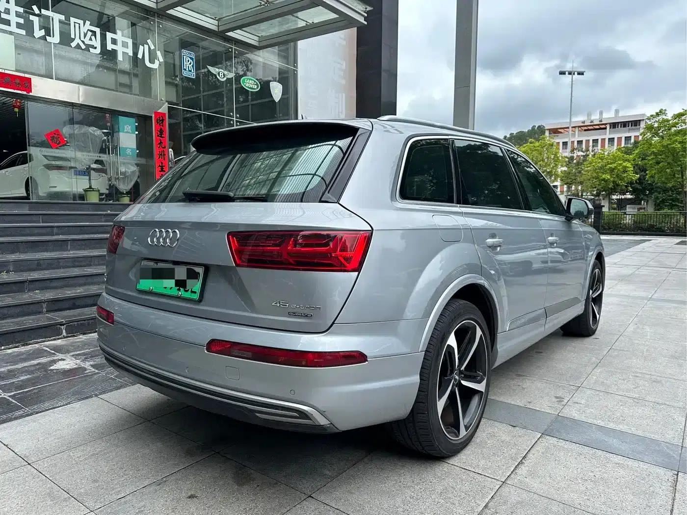 Audi Q7 PHEV 2017 45 e-tron — миниатюра 7