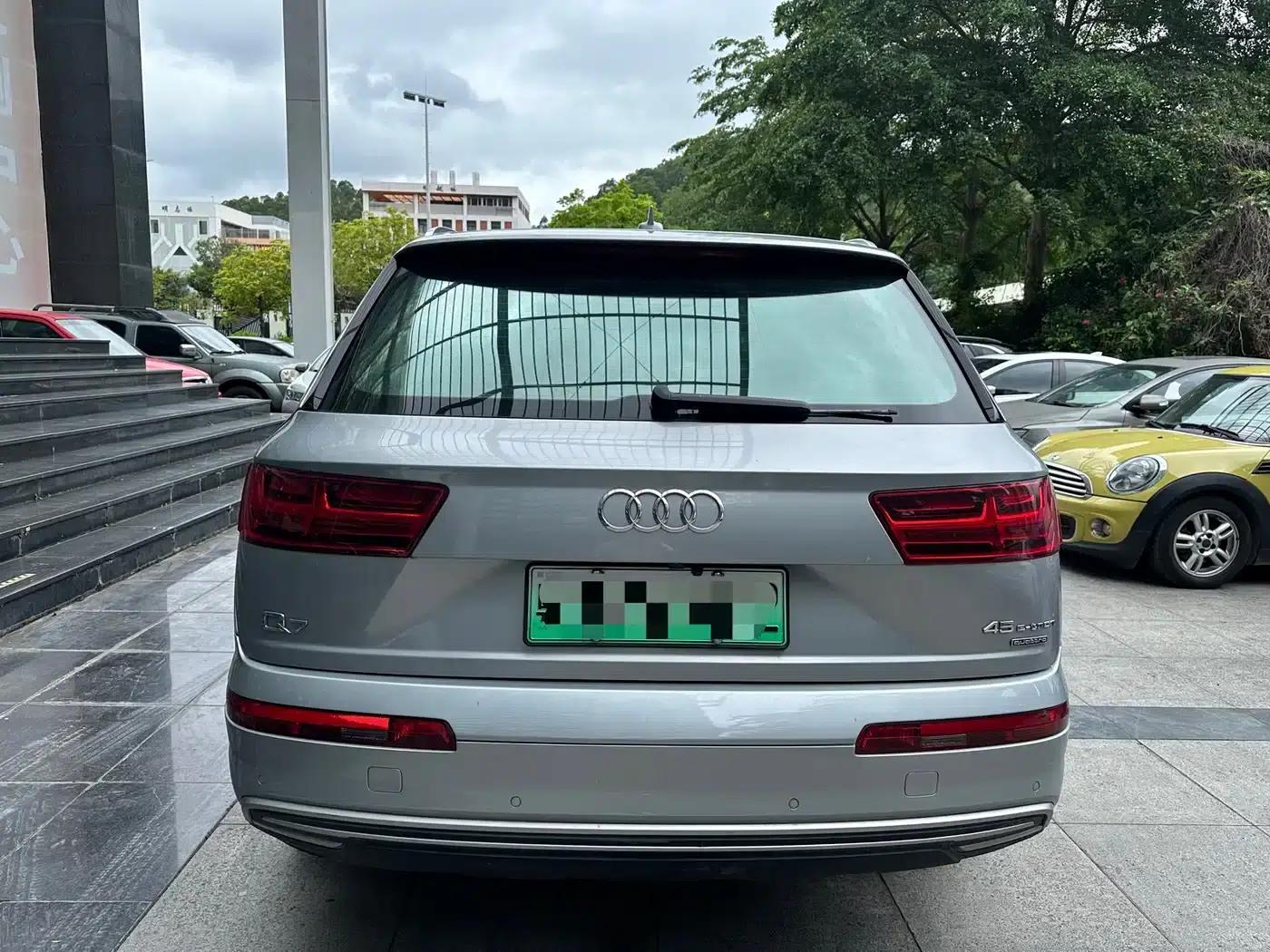 Audi Q7 PHEV 2017 45 e-tron — миниатюра 8