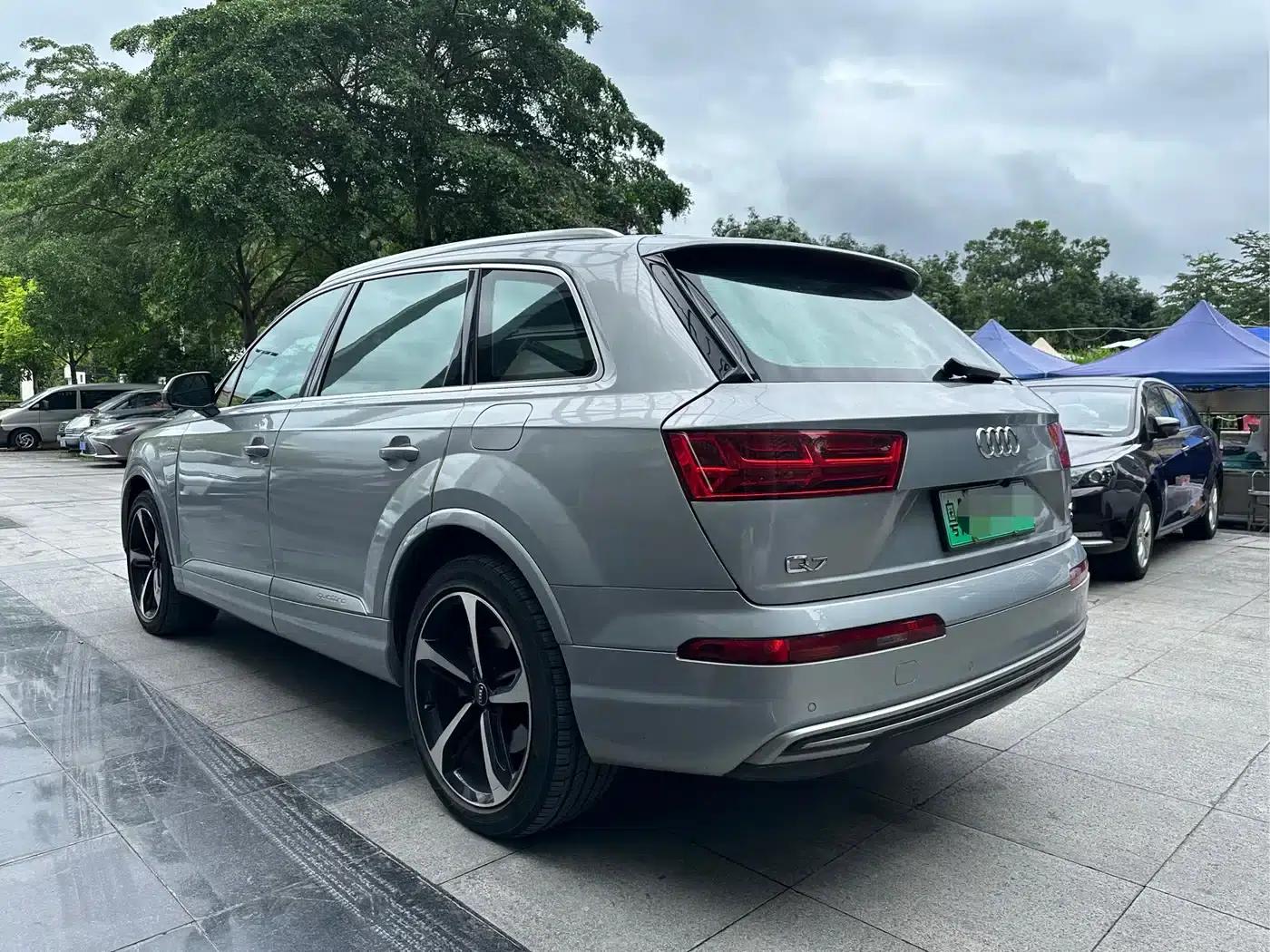Audi Q7 PHEV 2017 45 e-tron — миниатюра 9