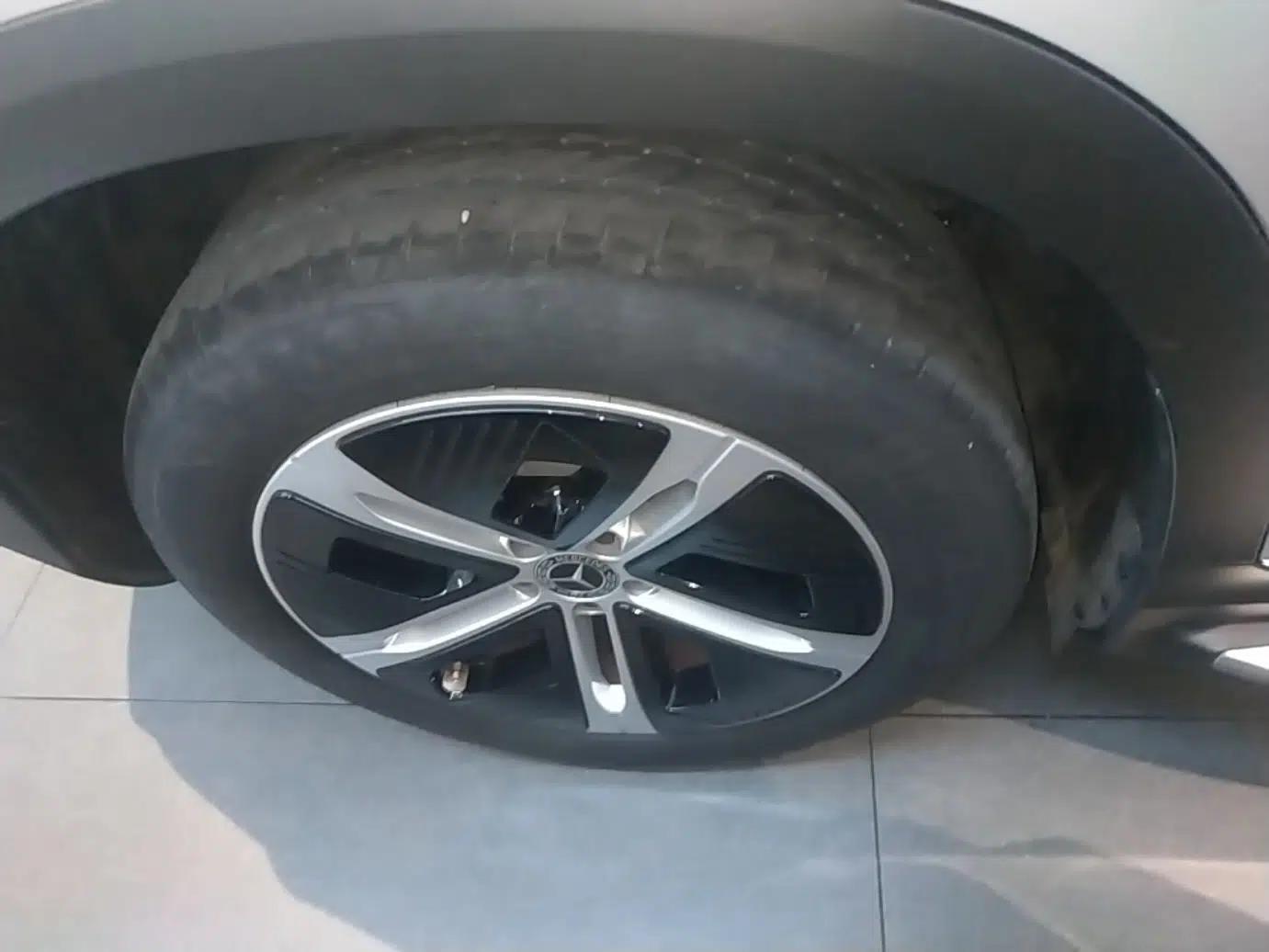 Mercedes-Benz EQE SUV 2023 350 4MATIC Pioneer Edition — миниатюра 10